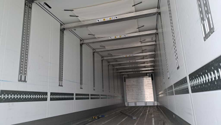 Zdjęcie przedmiotu: SCHMITZ SKO 24 Refrigerator