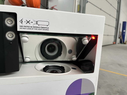 Zdjęcie przedmiotu: Modular interactive multi-sensory projection system