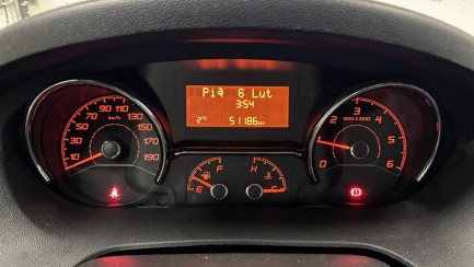 Zdjęcie przedmiotu: Opel Movano Heavy 2.2 Diesel E6.4 3.5t L3H2