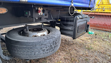 Zdjęcie przedmiotu: KOEGEL S24 Високобортовий 