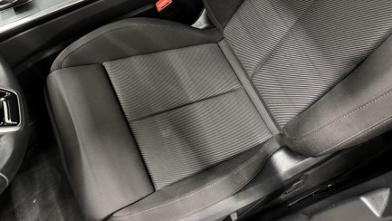 Zdjęcie przedmiotu: Audi A6 40 TDi E6d S tronic Заява про втрату реєстраційного свідоцтва Свідоцтво про реєстрацію вилучено в електронному вигляді