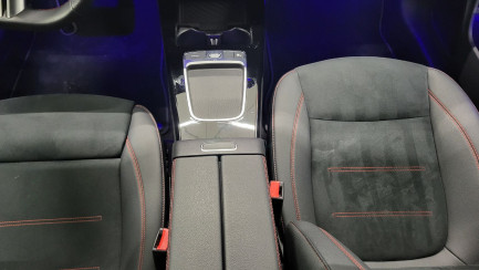 Zdjęcie przedmiotu: Mercedes-Benz CLA 200 mHEV AMG Line 7G-DCT