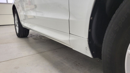 Zdjęcie przedmiotu: Volvo XC60 D4 SCR AWD Momentum aut