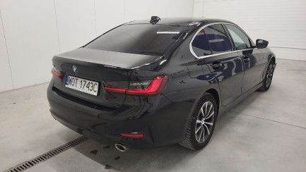 Zdjęcie przedmiotu: BMW 320i xDrive Sport Line aut