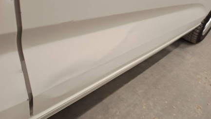 Zdjęcie przedmiotu: Volkswagen Caddy Maxi 2.0 TDI Cargo E6 2.5t