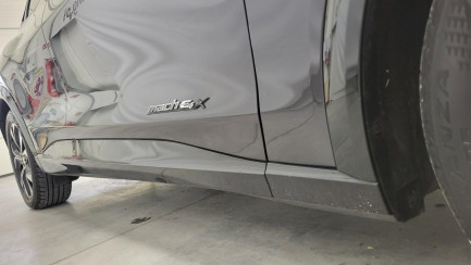 Zdjęcie przedmiotu: Ford Mustang Mach-E 98kWh AWD