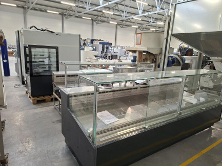Zdjęcie przedmiotu: A set of catering equipment