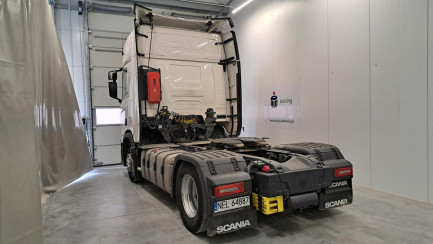 Zdjęcie przedmiotu: SCANIA R460 Super E6 18.0t A 4x2 NA Highline