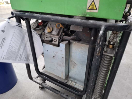 Zdjęcie przedmiotu: Atmos PB82 screw compressor equipped with an aftercooler with water separator