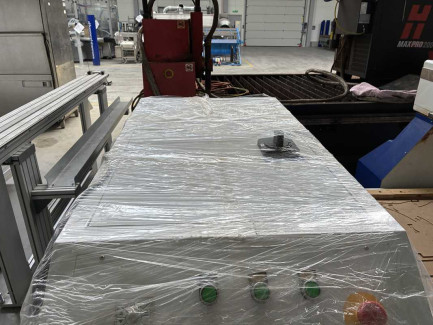 Zdjęcie przedmiotu: CORMAK C1325 milling plotter