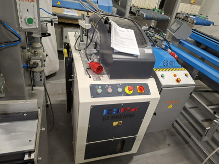 Zdjęcie przedmiotu: A set of equipment for the production of PVC windows