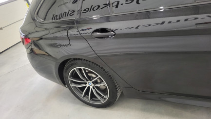 Zdjęcie przedmiotu: BMW 520i Touring mHEV M Sport sport-aut