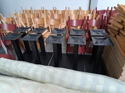 Zdjęcie przedmiotu: Restaurant equipment (chairs, tables, umbrellas, deckchairs)