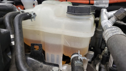 Zdjęcie przedmiotu: Ford Kuga 2.5P PHEV FWD ST-Line X