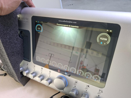 Zdjęcie przedmiotu: MIHA BODYTEC II muscle electrostimulation device