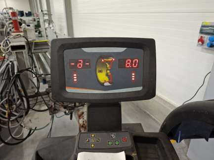 Zdjęcie przedmiotu: Workshop equipment set (VIAKEN X520 air conditioning service station, ROCKS OK.-08.3100 wheel balancer)