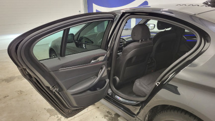 Zdjęcie przedmiotu: BMW 520d xDrive mHEV M Sport sport-aut