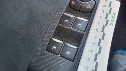 Zdjęcie przedmiotu: Ford Mustang Mach-E 98kWh AWD