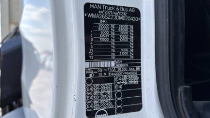 Zdjęcie przedmiotu: MAN TGS E5 26.0t