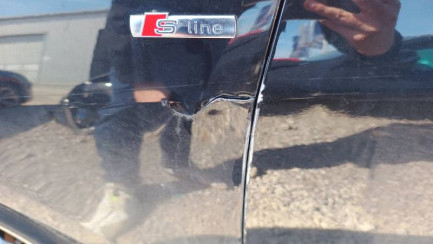 Zdjęcie przedmiotu: Audi A6 Avant Quattro 50 TDi Sport Tiptronic Oświadczenie o utracie DR