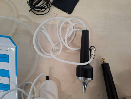 Zdjęcie przedmiotu: Set of cosmetic devices (Medika Carboxytherapy device + Medika Basic cosmetic combine)