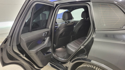 Zdjęcie przedmiotu: BMW X5 xDrive25d sport-aut