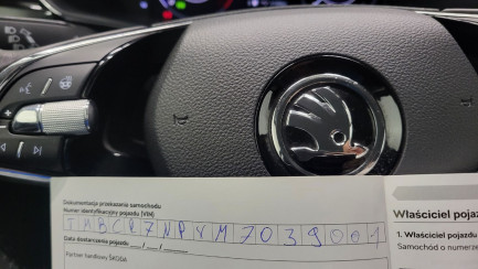 Zdjęcie przedmiotu: Skoda Superb 2.0 TDI SCR 4x4 L&K DSG