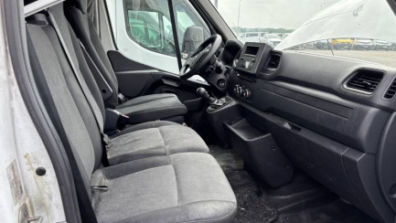 Zdjęcie przedmiotu: RENAULT/CARPOL MASTER FWD 2.3 dCi E6 3.5t L3H1 Extra S&S+E
