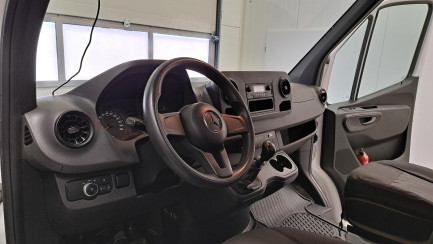 Zdjęcie przedmiotu: MERCEDES-BENZ/IGLOPOL SPRINTER E6 3.5t