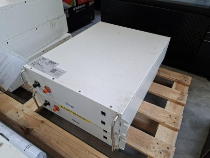 Zdjęcie przedmiotu:  Elements of the JASOLAR JAM54D40-425/MB photovoltaic installation with a capacity of 49.2 kW with a DEYE energy storage