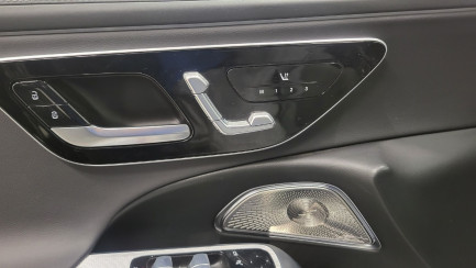 Zdjęcie przedmiotu: Mercedes-benz E 300 e AMG LINE PREMIUM 4Matic