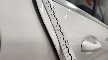 Zdjęcie przedmiotu: Mercedes-benz C 200 4MATIC 9G-TRONIC