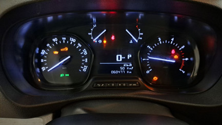Zdjęcie przedmiotu: Toyota PROACE 2.0 CRD E6.3 3.1t Medium Active Aut.