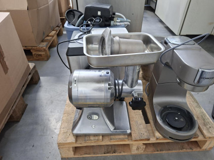 Zdjęcie przedmiotu: A set of catering equipment