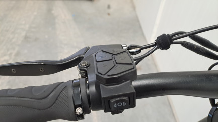 Zdjęcie przedmiotu: Електричний самокат RUPTOR R3 V3 75 км 800 Вт 2 амортизатори 10" Мідний