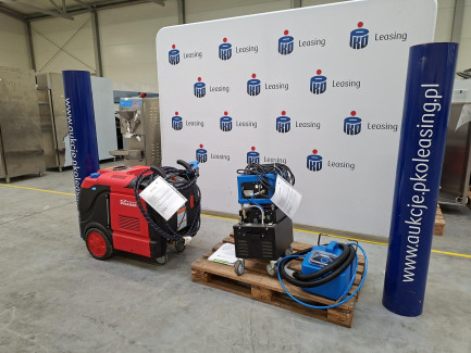 Zdjęcie przedmiotu: Workshop equipment set (OPTIMA STREAMER OPTIMA XD steam cleaner, SANTOEMMA HOT SAABRINA FOAM washing vacuum cleaner)