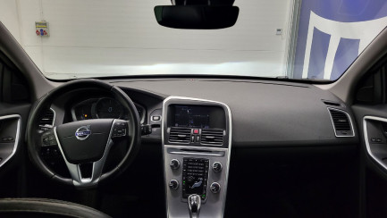Zdjęcie przedmiotu: Volvo XC60 D4 AWD Summum aut