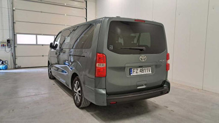 Zdjęcie przedmiotu: Toyota PROACE Verso 2.0 D-4D E6EA 2.9t Medium Business Aut.