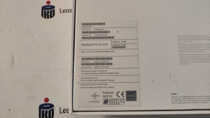 Zdjęcie przedmiotu: Notebook / Laptop Apple MacBook Pro 13,3'' i5 2,4GHz / RAM 16GB / dysk 256GB / IRIS655 (gwiezdna szarość), kod prod. Z0WQ0000T