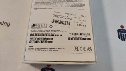 Zdjęcie przedmiotu: Телефон/смартфон Apple iPhone 15 Pro 128GB з натурального титану, код товару MTUX3PX/A