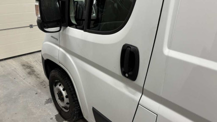 Zdjęcie przedmiotu: Fiat Ducato 33 2.3 M-jet L3H2 E6d 3.3t
