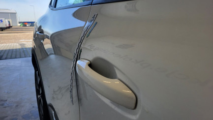 Zdjęcie przedmiotu: Renault Arkana 1.3 TCe mHEV Zen EDC