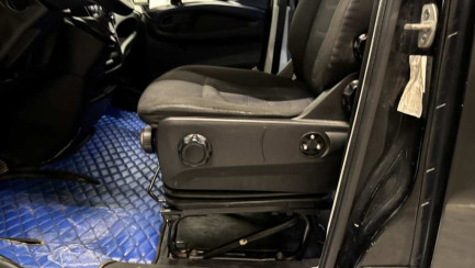 Zdjęcie przedmiotu: Iveco Daily 35S18 V Hi-Matic E6 3.5t