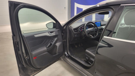 Zdjęcie przedmiotu: Ford Focus Kombi 1.5 EcoBlue Trend Edition Business