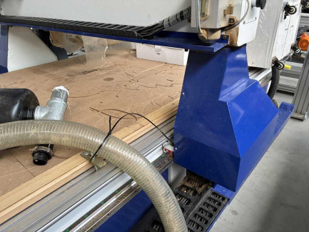 Zdjęcie przedmiotu: CORMAK C1325 milling plotter