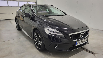 Zdjęcie przedmiotu: Volvo V40 Cross Country T3 Drive-E Summum aut