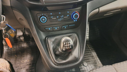 Zdjęcie przedmiotu: Ford Transit Connect 210 L2 1.5 TDCi E6.2 2.3t Trend