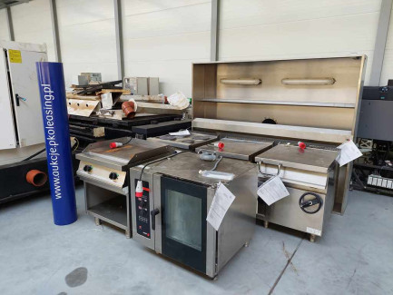 Catering equipment set