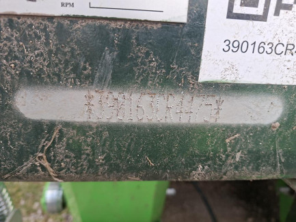 Zdjęcie przedmiotu: Чотирирядна картоплесаджалка з гідравлічним приводом AVR CERES 440