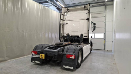 Zdjęcie przedmiotu: SCANIA R460 Super E6 18.0t 4x2 NA Highline